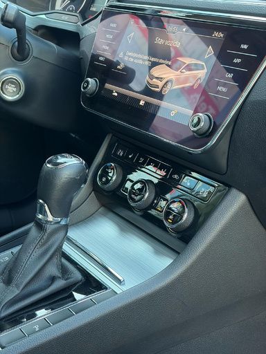 Škoda Superb III Combi 2.0 TDI DSG — фото 6
